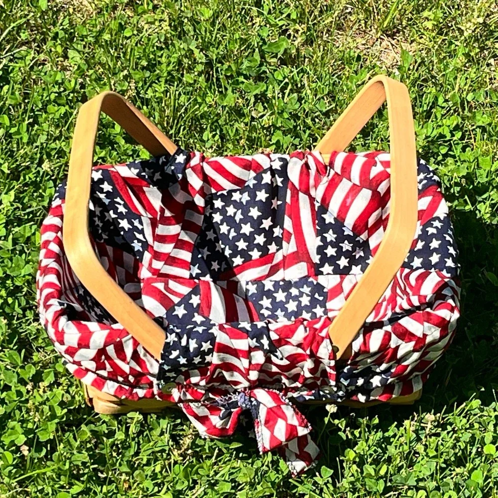 Vintage Double Articulated Handled Basket With Flag Patriotic Liner 12